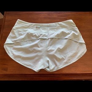 Lululemon Speed Shorts 2.5”